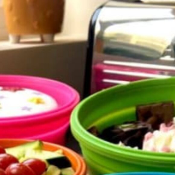 3 Flat Stack Round Collapsible Container Set - Picture 2 of 5